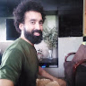 Meet your Posher, Aaron